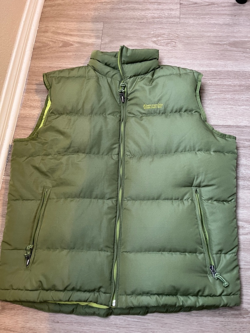 Abercrombie & Fitch Olive Green Puffer Vest with Light Yellow Lining